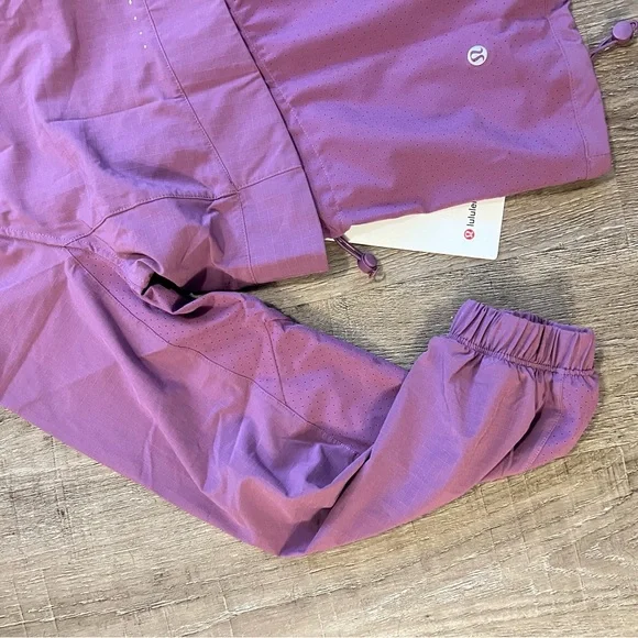 Lululemon Stretch Ripstop Running Half-Zip - Picture 12 of 12